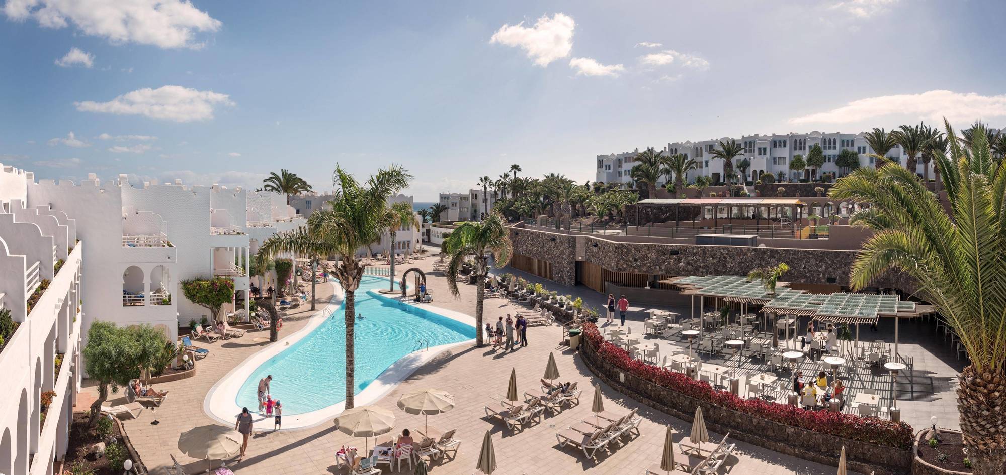 Sotavento Club Aparthotel 4*